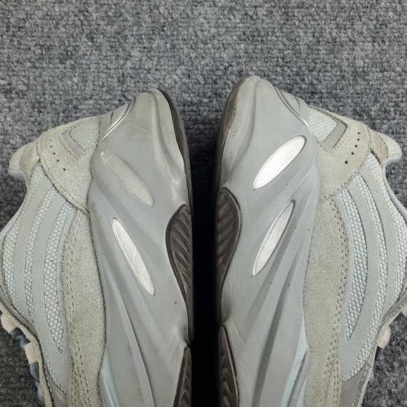 Adidas Yeezy Boost 700 V2 Mens 8 Hospital Blue Gray Shoes Sneakers FV8424 - Picture 13 of 16